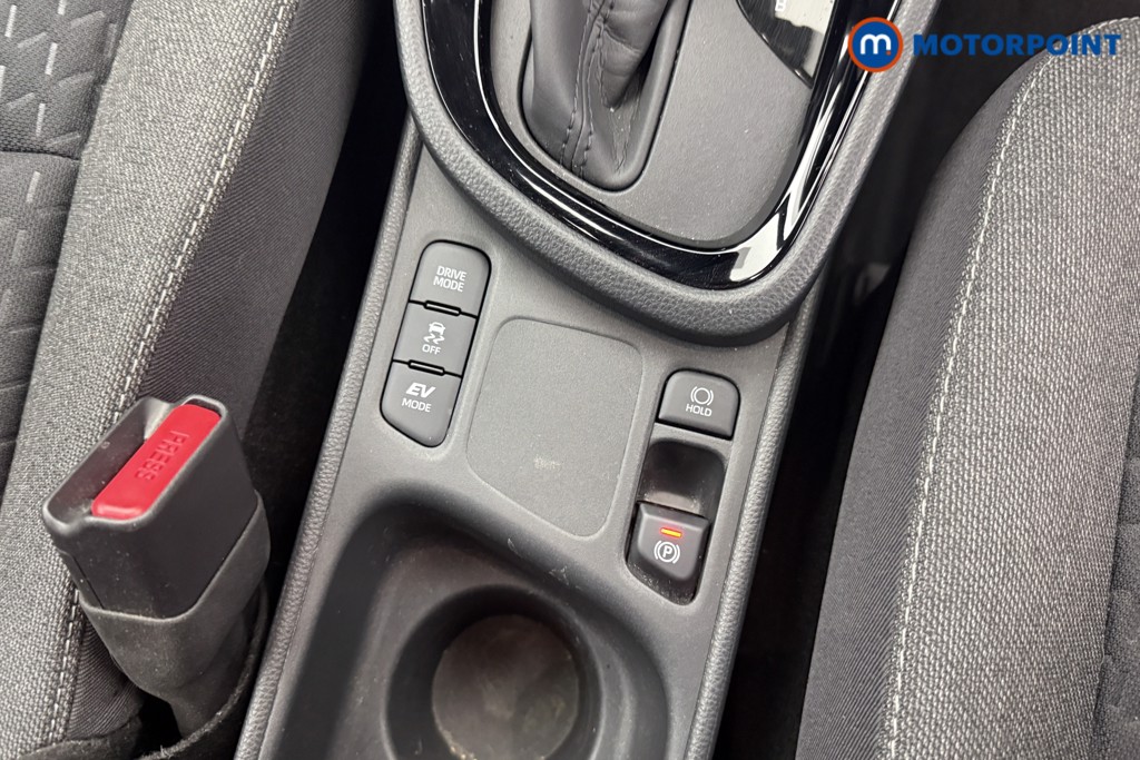 Toyota Yaris Cross Design Automatic Petrol-Electric Hybrid Estate - Stock Number (1627484) - 28th supplementary image