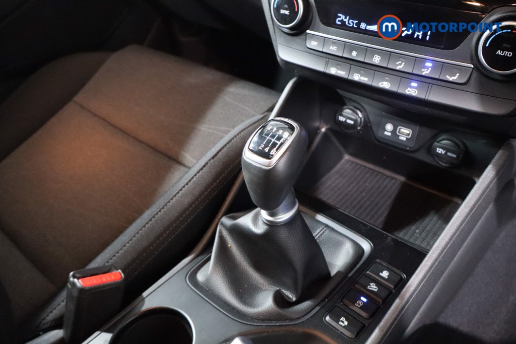 Hyundai Tucson Se Nav Manual Petrol SUV - Stock Number (1627580) - 19th supplementary image