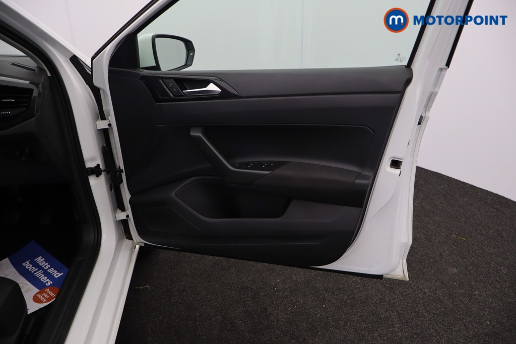 Volkswagen Polo Life Manual Petrol Hatchback - Stock Number (1627632) - 15th supplementary image