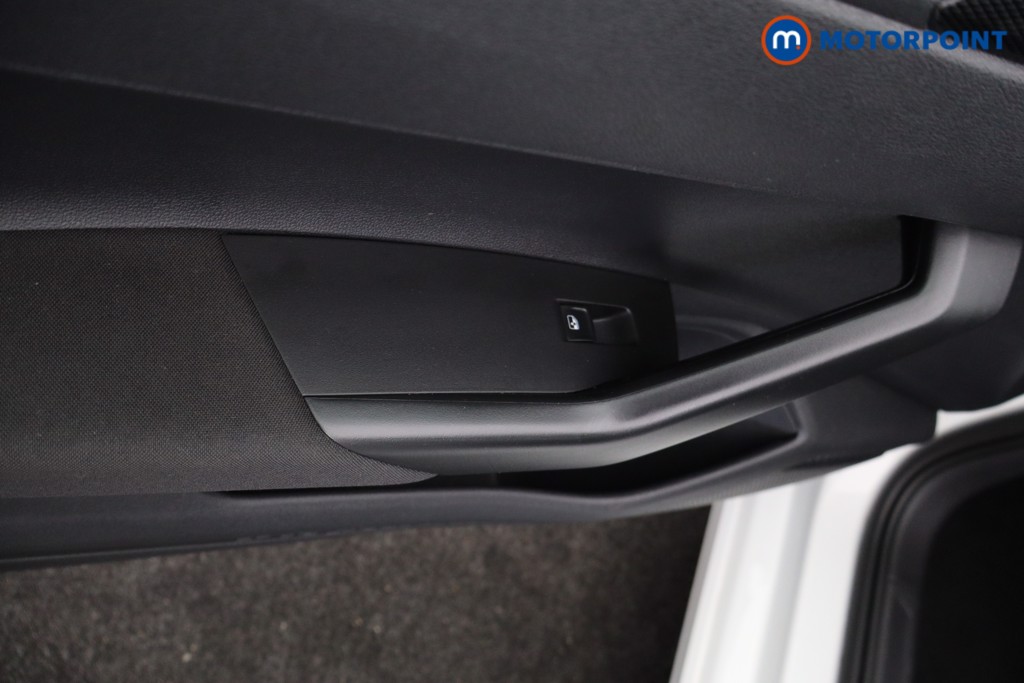 Volkswagen Polo Life Manual Petrol Hatchback - Stock Number (1627632) - 27th supplementary image