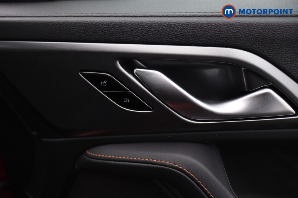 Mg Motor Uk HS Trophy Automatic Petrol Plug-In Hybrid SUV - Stock Number (1627706) - 14th supplementary image