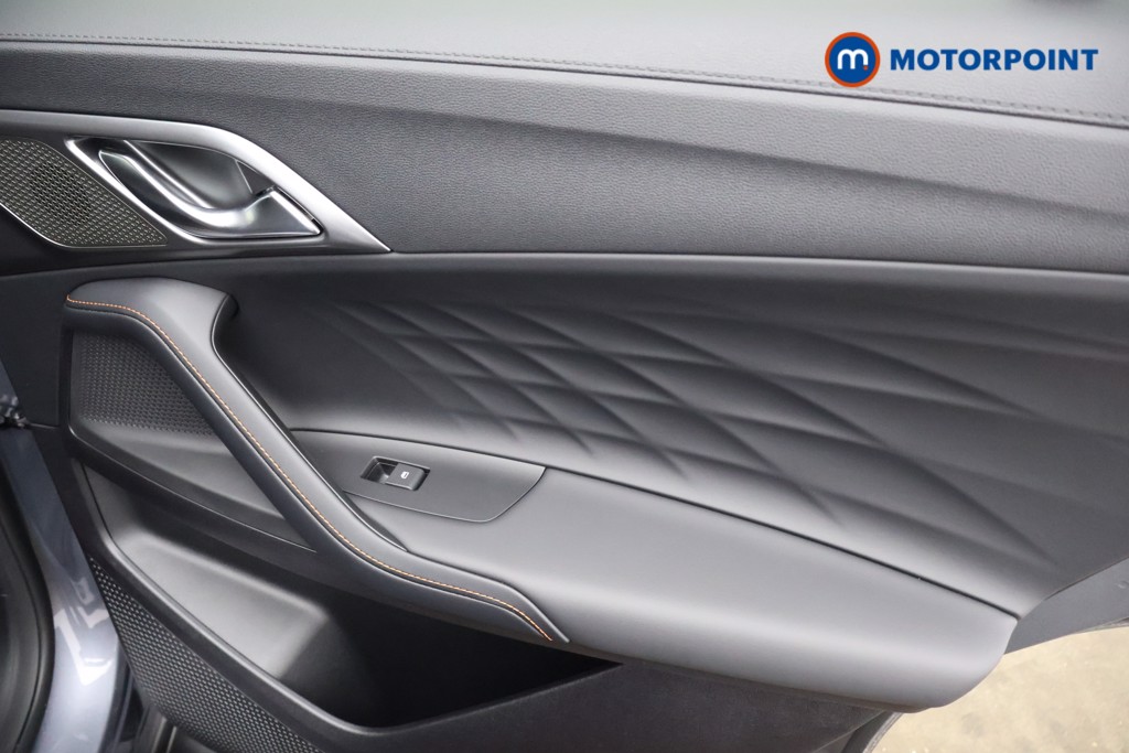 Mg Motor Uk HS Trophy Automatic Petrol Plug-In Hybrid SUV - Stock Number (1627727) - 16th supplementary image