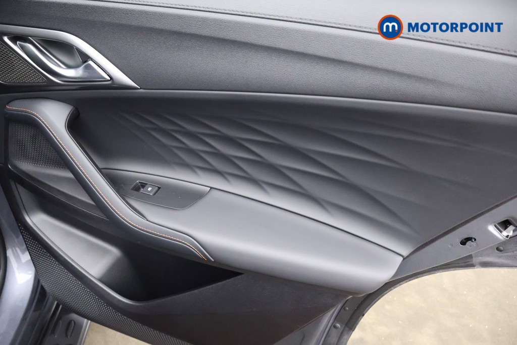 Mg Motor Uk HS Trophy Automatic Petrol Plug-In Hybrid SUV - Stock Number (1627750) - 16th supplementary image