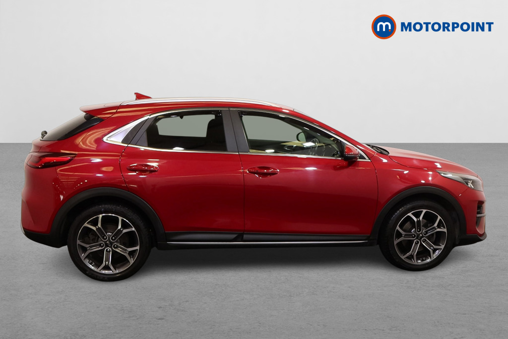 KIA Xceed 3 Manual Diesel Hatchback - Stock Number (1627998) - Drivers side