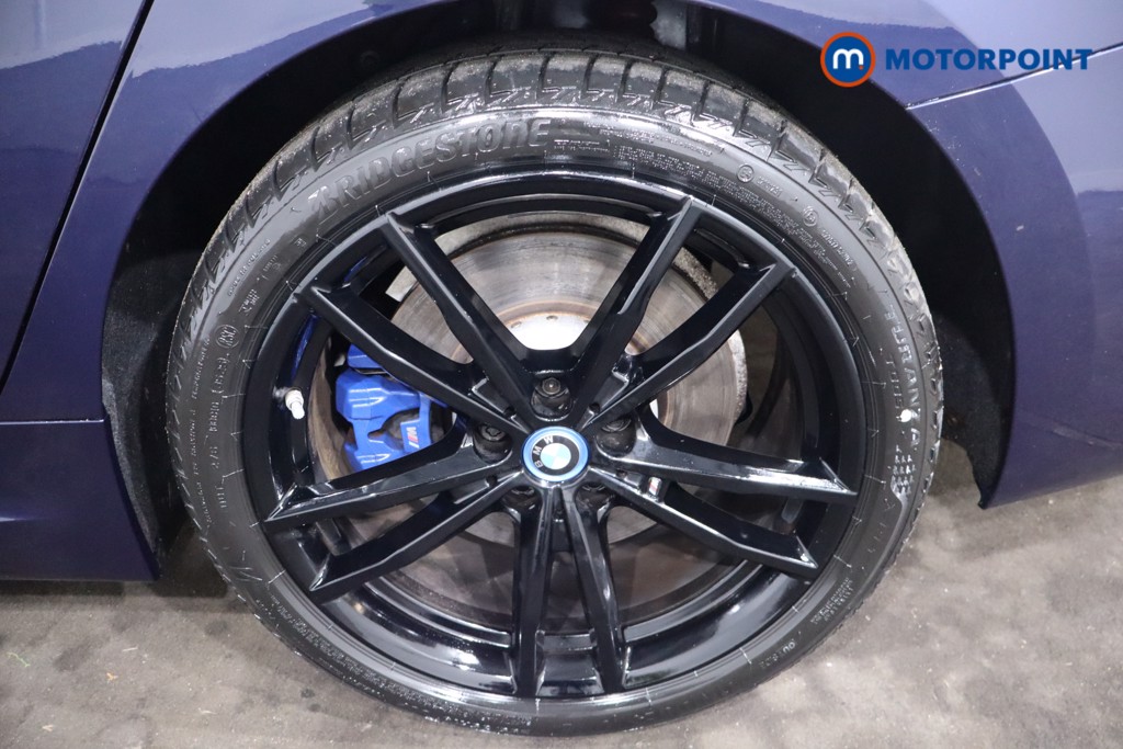 BMW 3 Series M Sport Pro Edition Automatic Petrol Plug-In Hybrid Saloon - Stock Number (1628076) - 12th supplementary image