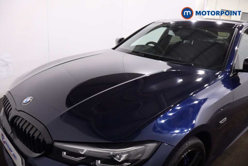 BMW 3 Series M Sport Pro Edition Automatic Petrol Plug-In Hybrid Saloon - Stock Number (1628076) - 32nd supplementary image
