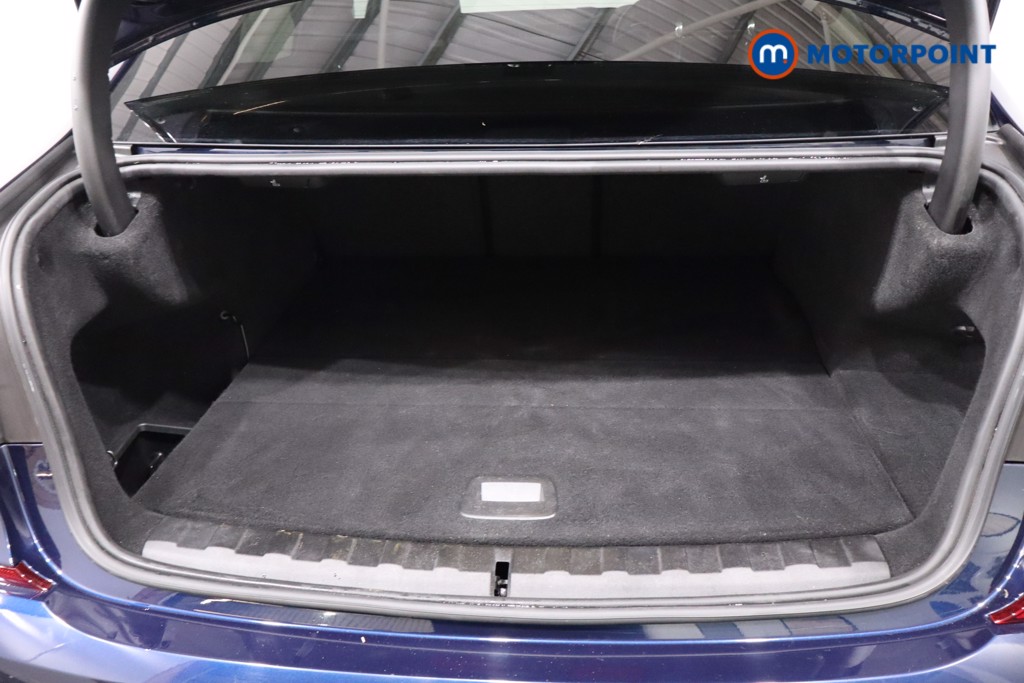 BMW 3 Series M Sport Pro Edition Automatic Petrol Plug-In Hybrid Saloon - Stock Number (1628076) - 43rd supplementary image