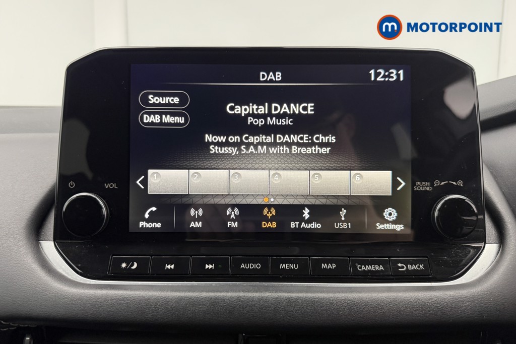 Nissan Qashqai N-Connecta Manual Petrol SUV - Stock Number (1628374) - 14th supplementary image