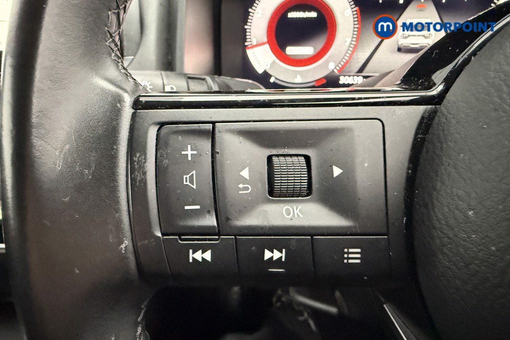 Nissan Qashqai N-Connecta Manual Petrol SUV - Stock Number (1628374) - 19th supplementary image