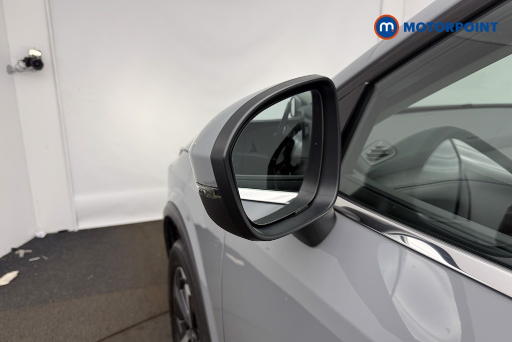 Nissan Qashqai N-Connecta Manual Petrol SUV - Stock Number (1628374) - 26th supplementary image