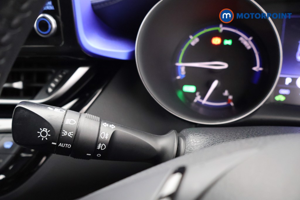 Toyota C-Hr Dynamic Automatic Petrol-Electric Hybrid SUV - Stock Number (1628395) - 5th supplementary image