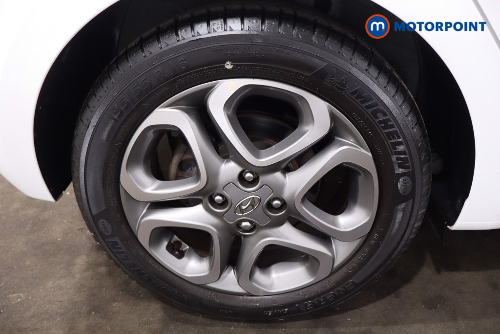 Hyundai I20 Play Manual Petrol Hatchback - Stock Number (1628523) - 9th supplementary image