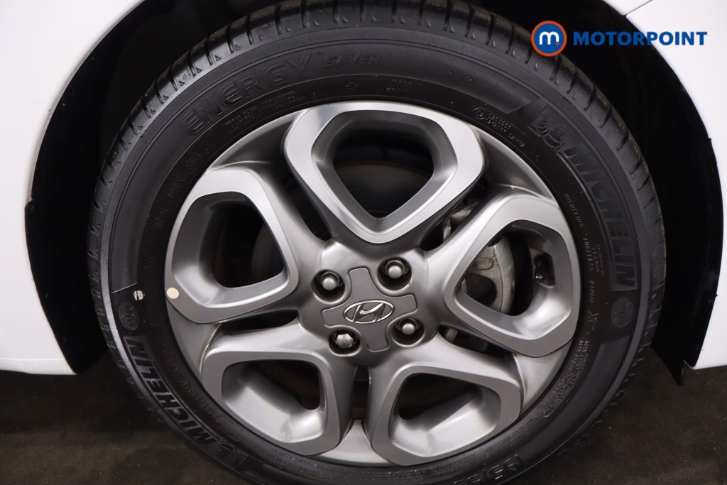 Hyundai I20 Play Manual Petrol Hatchback - Stock Number (1628523) - 11th supplementary image