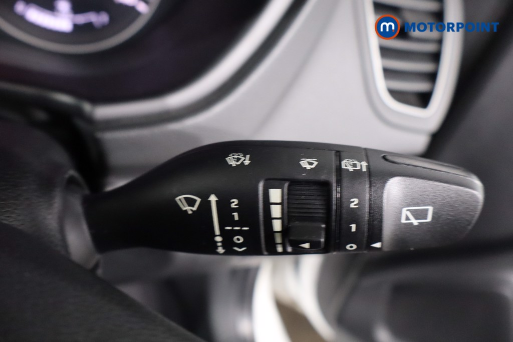 Hyundai I20 Play Manual Petrol Hatchback - Stock Number (1628523) - 16th supplementary image