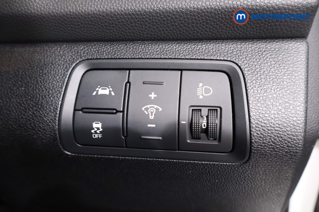 Hyundai I20 Play Manual Petrol Hatchback - Stock Number (1628523) - 18th supplementary image