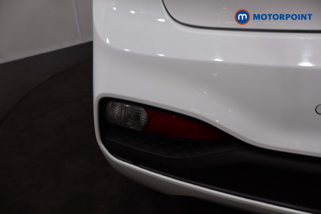 Hyundai I20 Play Manual Petrol Hatchback - Stock Number (1628523) - 37th supplementary image