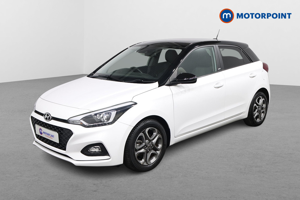 Hyundai I20 Play Manual Petrol Hatchback - Stock Number (1628523) - Passenger side front corner