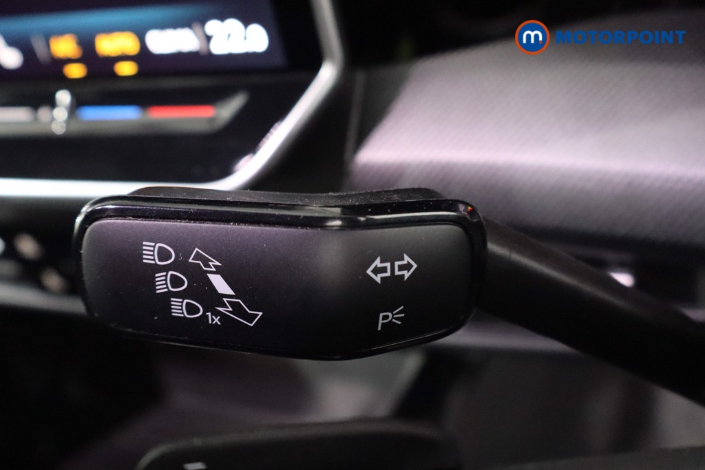 Volkswagen Golf Black Edition Automatic Diesel Hatchback - Stock Number (1628570) - 16th supplementary image