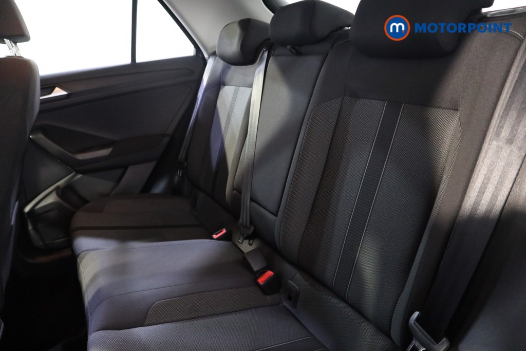 Volkswagen T-Roc Life Automatic Petrol SUV - Stock Number (1611530) - 17th supplementary image