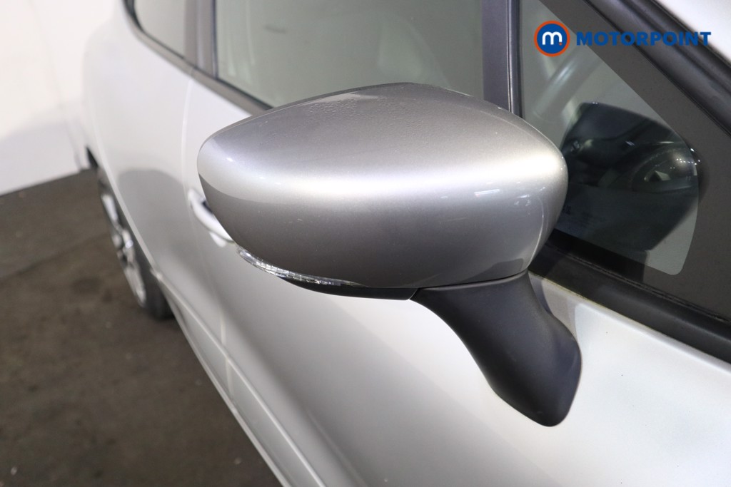 Renault Clio Gt Line Manual Petrol Hatchback - Stock Number (1613792) - 31st supplementary image