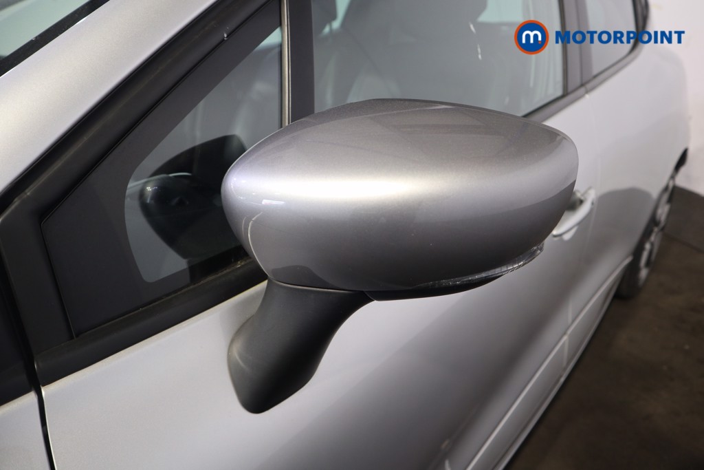 Renault Clio Gt Line Manual Petrol Hatchback - Stock Number (1613792) - 32nd supplementary image