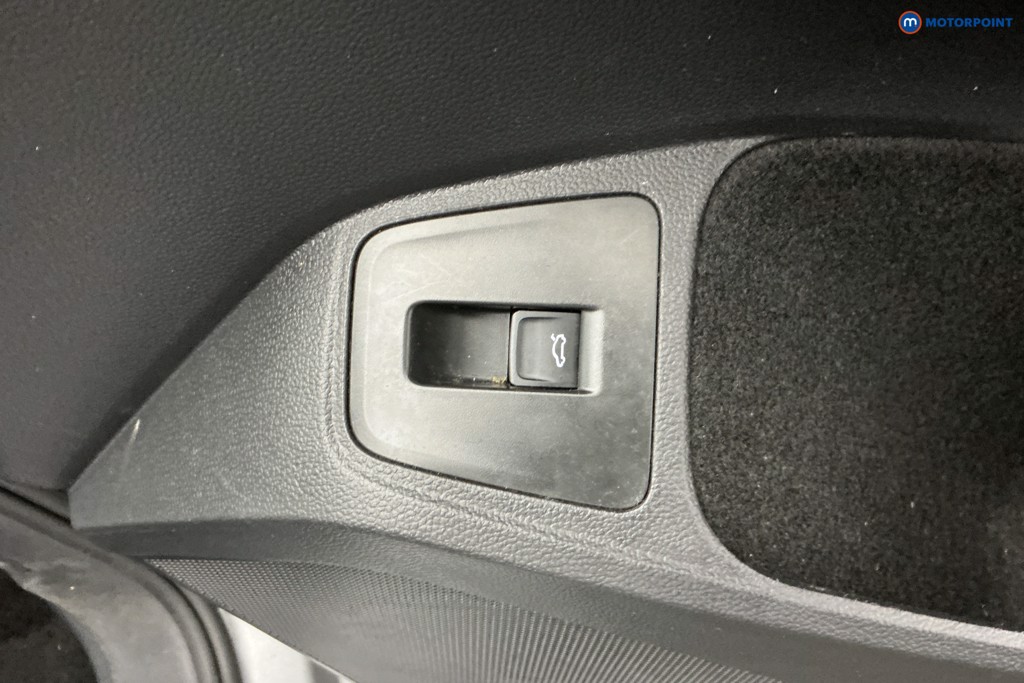 Volkswagen Tiguan Allspace Life Manual Petrol SUV - Stock Number (1616119) - 32nd supplementary image