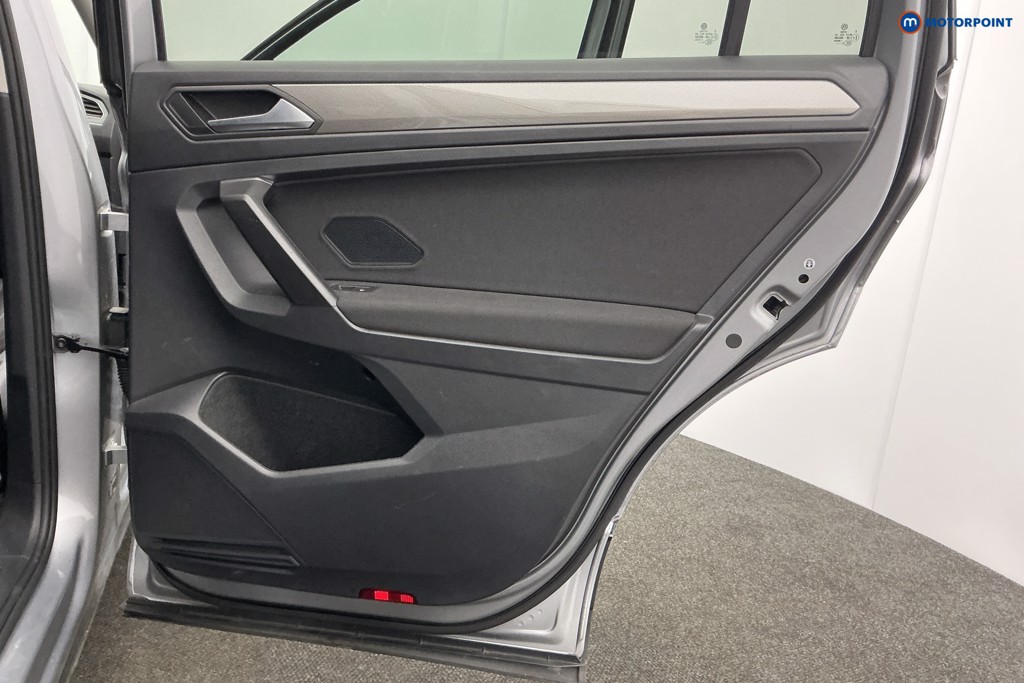 Volkswagen Tiguan Allspace Life Manual Petrol SUV - Stock Number (1616119) - 33rd supplementary image