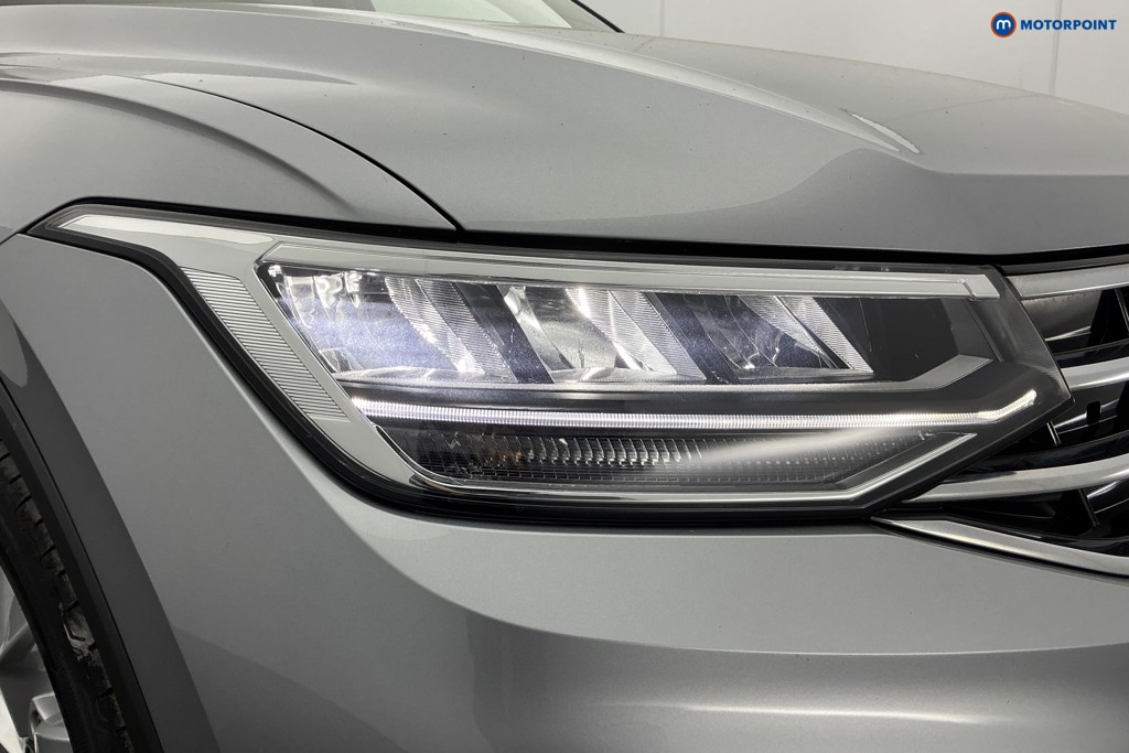 Volkswagen Tiguan Allspace Life Manual Petrol SUV - Stock Number (1616119) - 35th supplementary image