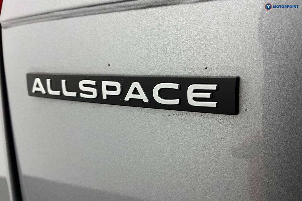 Volkswagen Tiguan Allspace Life Manual Petrol SUV - Stock Number (1616119) - 37th supplementary image
