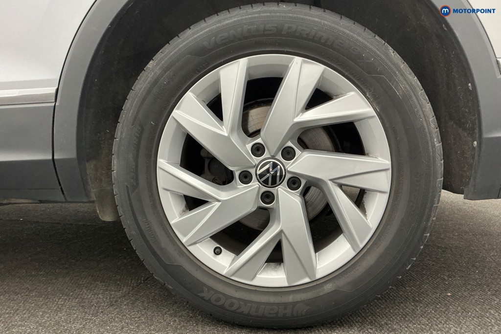 Volkswagen Tiguan Allspace Life Manual Petrol SUV - Stock Number (1616119) - 39th supplementary image