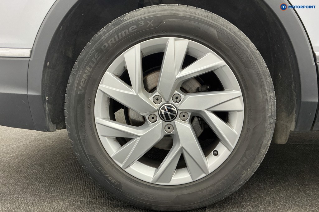 Volkswagen Tiguan Allspace Life Manual Petrol SUV - Stock Number (1616119) - 40th supplementary image