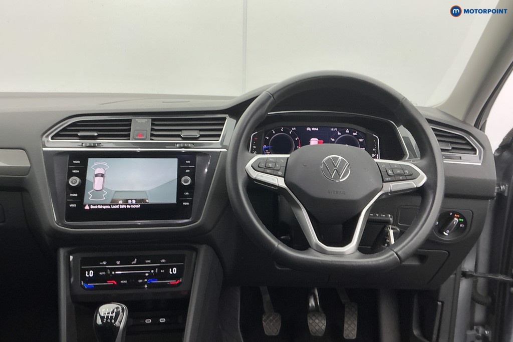 Volkswagen Tiguan Allspace Life Manual Petrol SUV - Stock Number (1616119) - 1st supplementary image