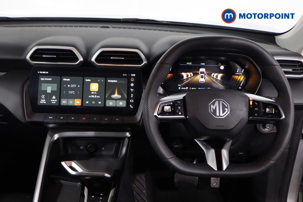 Mg Motor Uk ZS Trophy Automatic Petrol-Electric Hybrid SUV - Stock Number (1616849) - 3rd supplementary image