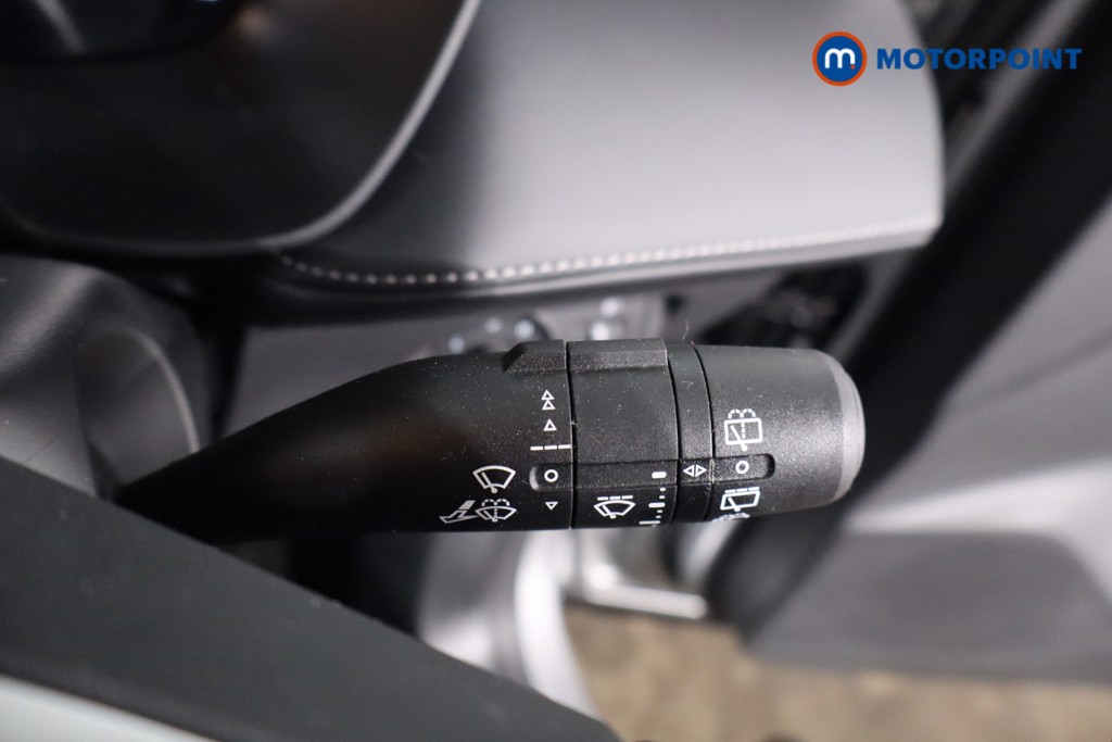 Mg Motor Uk ZS Trophy Automatic Petrol-Electric Hybrid SUV - Stock Number (1616849) - 16th supplementary image