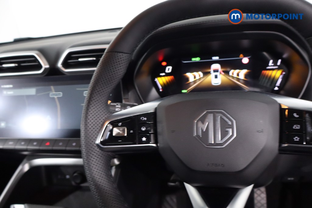 Mg Motor Uk ZS Trophy Automatic Petrol-Electric Hybrid SUV - Stock Number (1616849) - 20th supplementary image