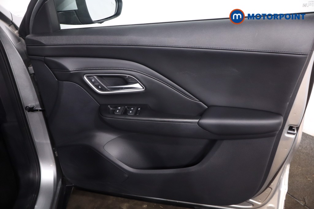 Mg Motor Uk ZS Trophy Automatic Petrol-Electric Hybrid SUV - Stock Number (1616849) - 23rd supplementary image