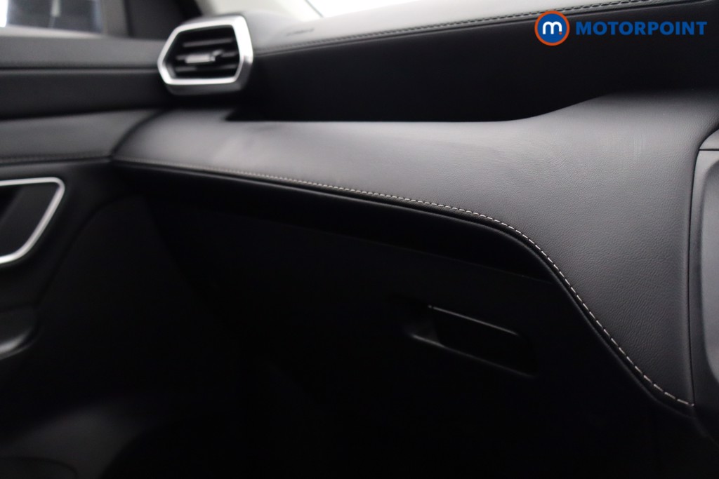 Mg Motor Uk ZS Trophy Automatic Petrol-Electric Hybrid SUV - Stock Number (1617894) - 10th supplementary image