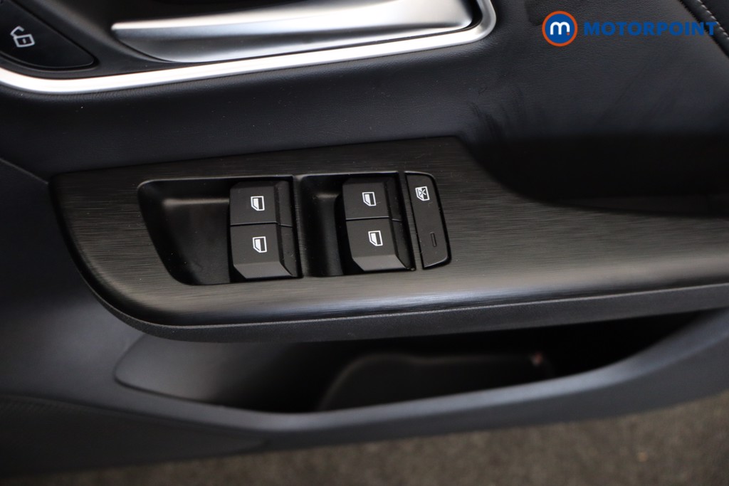 Mg Motor Uk ZS Trophy Automatic Petrol-Electric Hybrid SUV - Stock Number (1617894) - 11th supplementary image