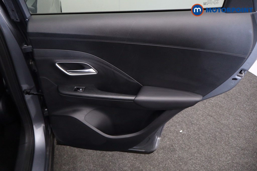 Mg Motor Uk ZS Trophy Automatic Petrol-Electric Hybrid SUV - Stock Number (1617894) - 18th supplementary image