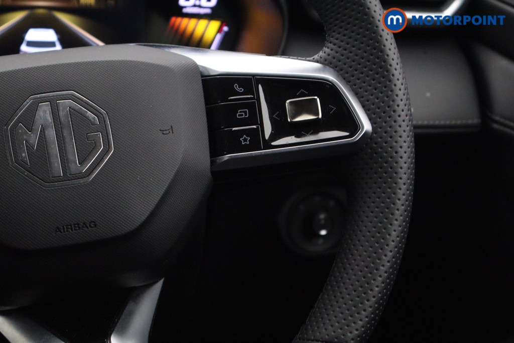 Mg Motor Uk ZS Trophy Automatic Petrol-Electric Hybrid SUV - Stock Number (1617910) - 9th supplementary image