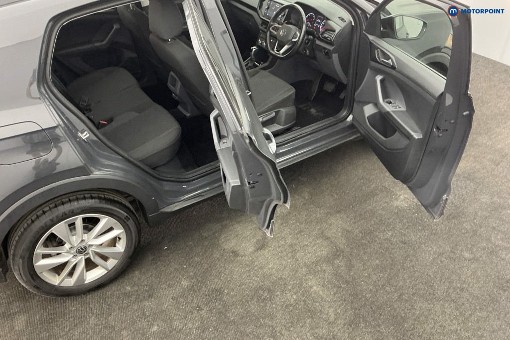 Volkswagen T-Cross SE Automatic Petrol SUV - Stock Number (1621075) - 5th supplementary image