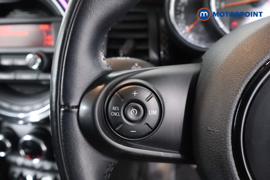 Mini Hatchback Cooper S Manual Petrol Hatchback - Stock Number (1621202) - 7th supplementary image