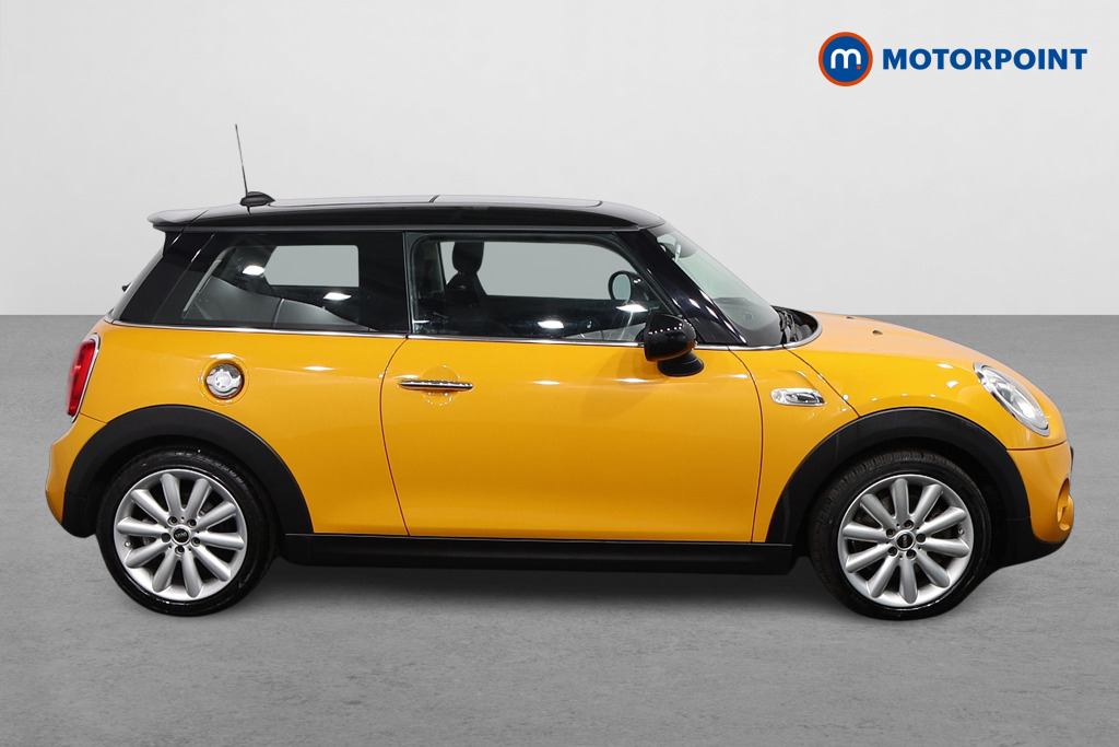 Mini Hatchback Cooper S Manual Petrol Hatchback - Stock Number (1621202) - Drivers side