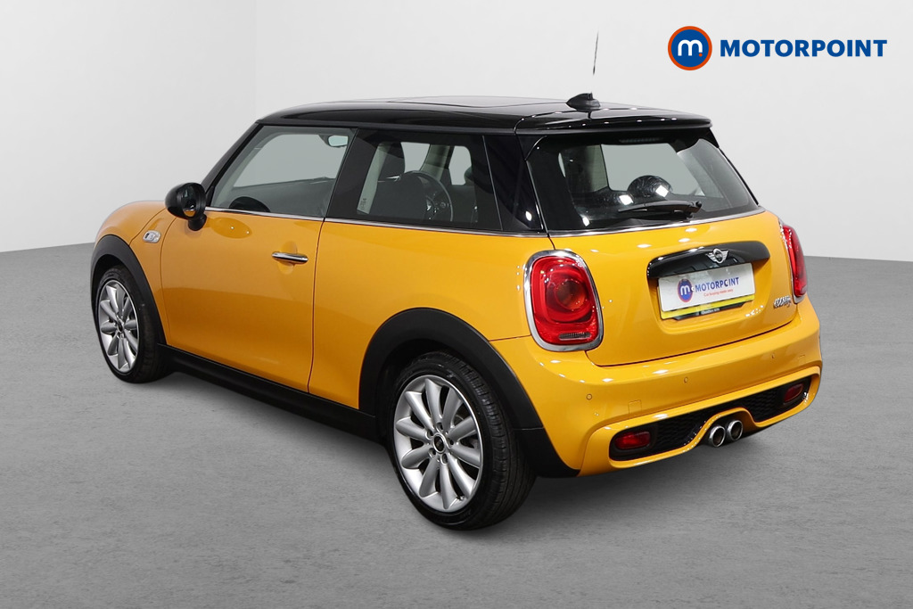 Mini Hatchback Cooper S Manual Petrol Hatchback - Stock Number (1621202) - Passenger side rear corner