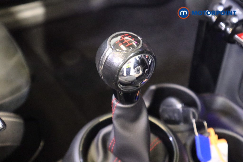 Mini Convertible Cooper S Sport Manual Petrol Convertible - Stock Number (1621806) - 5th supplementary image