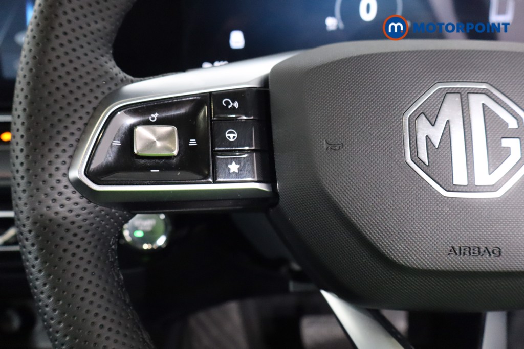 Mg Motor Uk HS SE Automatic Petrol-Electric Hybrid SUV - Stock Number (1622929) - 7th supplementary image
