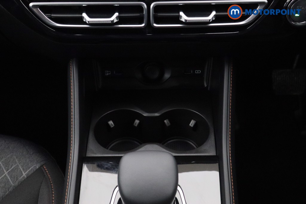 Mg Motor Uk HS SE Automatic Petrol-Electric Hybrid SUV - Stock Number (1622943) - 5th supplementary image