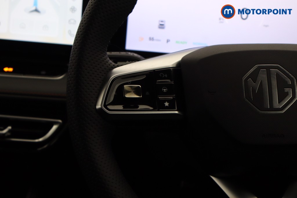 Mg Motor Uk HS SE Automatic Petrol-Electric Hybrid SUV - Stock Number (1622958) - 9th supplementary image