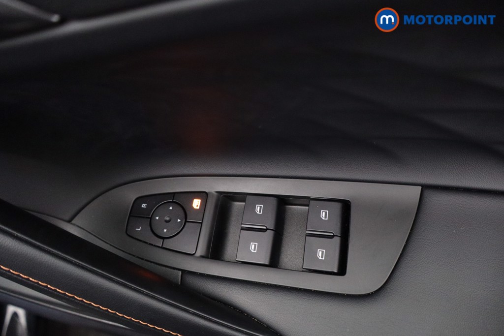 Mg Motor Uk HS SE Automatic Petrol-Electric Hybrid SUV - Stock Number (1622958) - 17th supplementary image