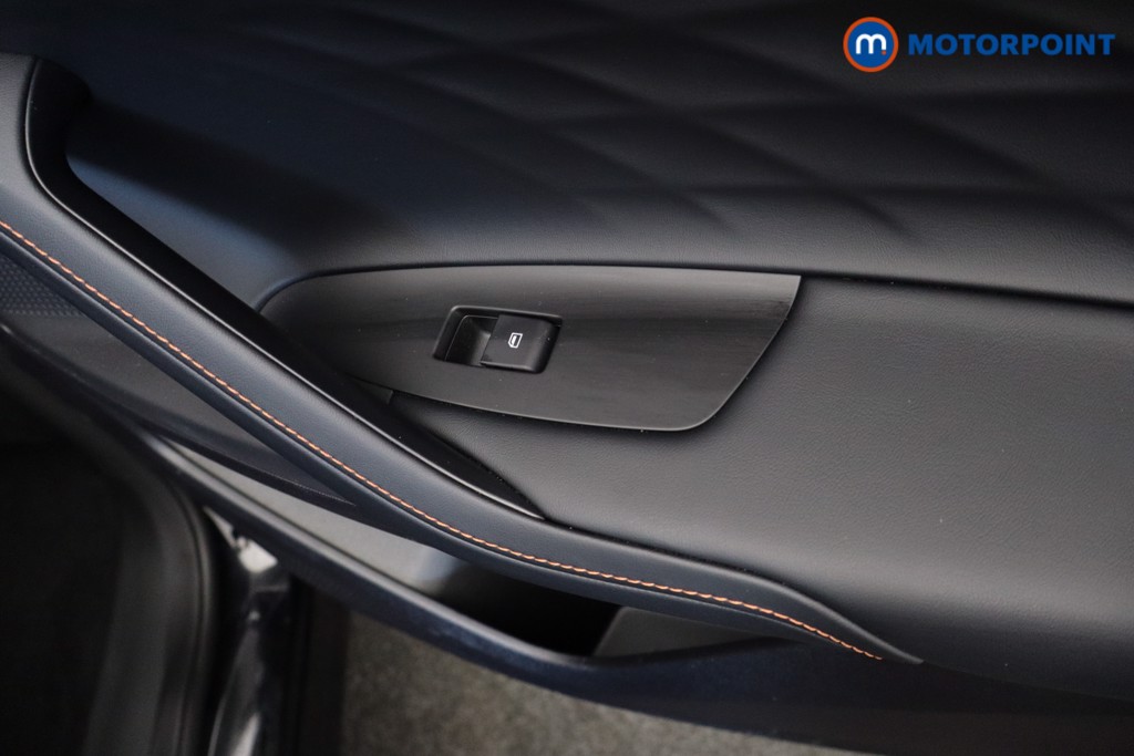 Mg Motor Uk HS SE Automatic Petrol-Electric Hybrid SUV - Stock Number (1622958) - 22nd supplementary image